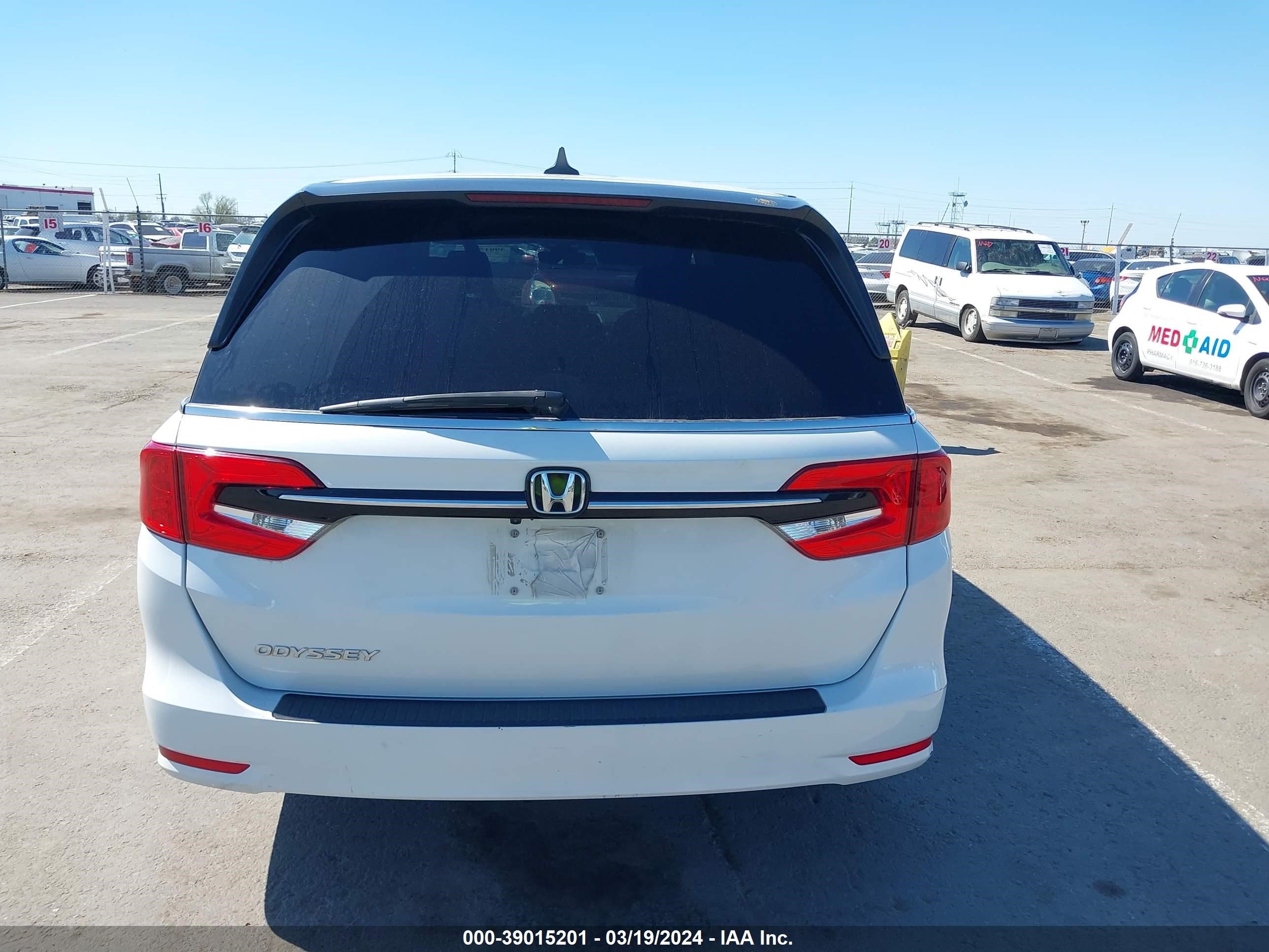 Photo 15 VIN: 5FNRL6H7XMB014756 - HONDA ODYSSEY 