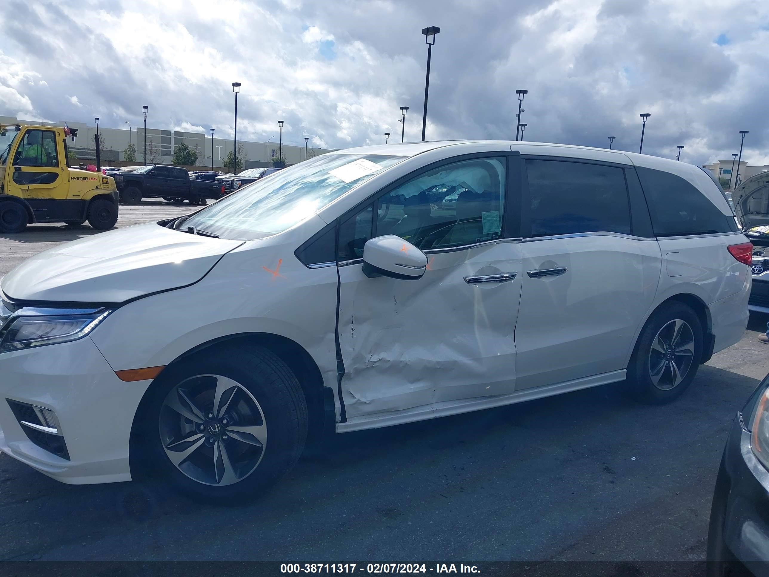 Photo 13 VIN: 5FNRL6H80KB109980 - HONDA ODYSSEY 