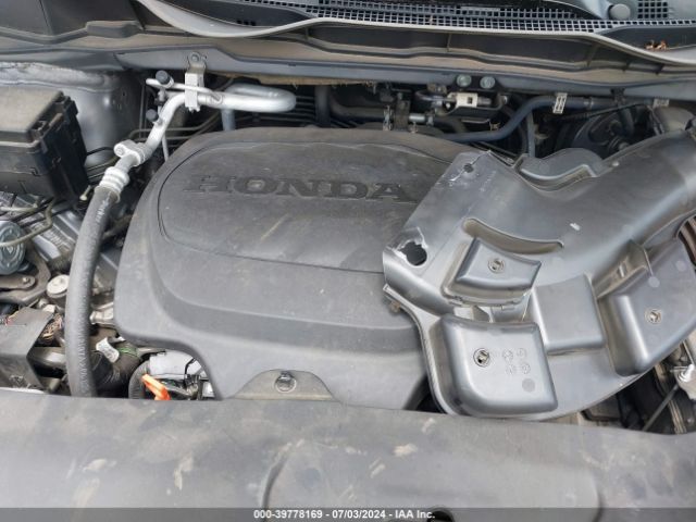 Photo 9 VIN: 5FNRL6H81JB042501 - HONDA ODYSSEY 