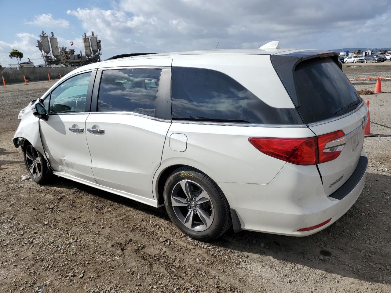 Photo 1 VIN: 5FNRL6H81KB051412 - HONDA ODYSSEY 