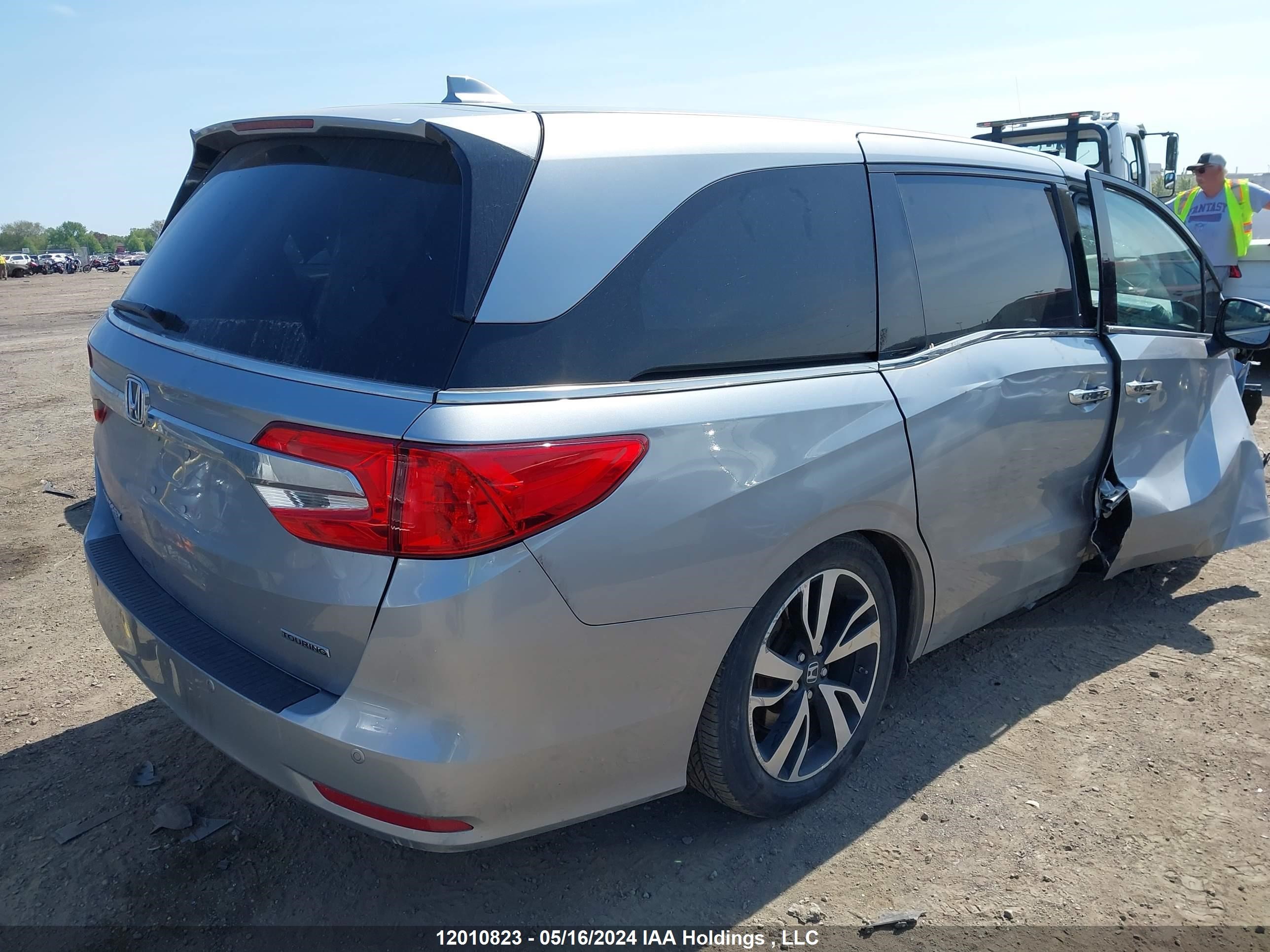 Photo 3 VIN: 5FNRL6H81KB508347 - HONDA ODYSSEY 