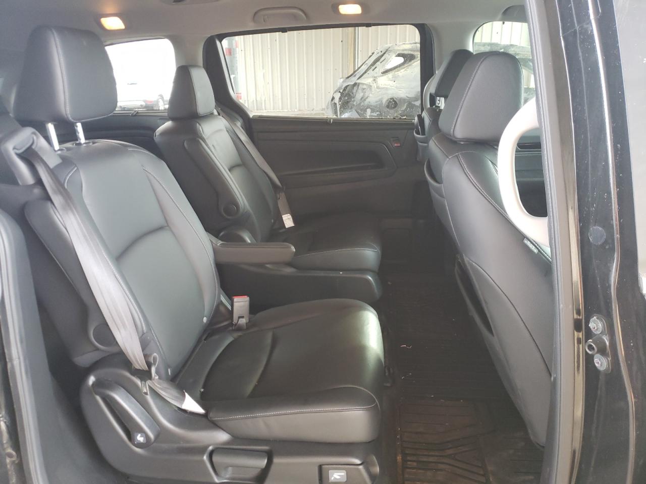 Photo 10 VIN: 5FNRL6H81PB075037 - HONDA ODYSSEY 