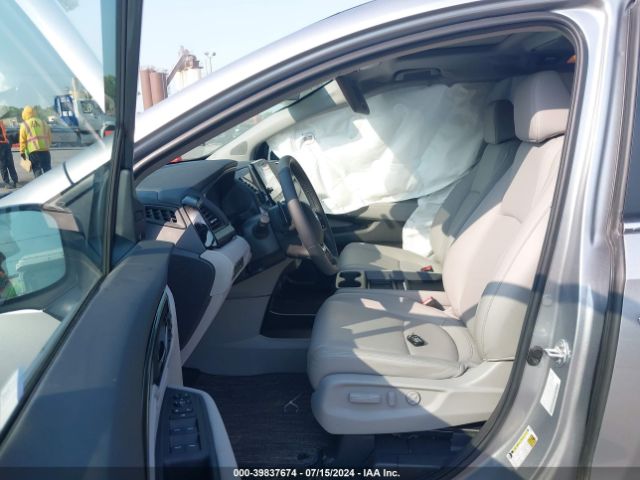 Photo 4 VIN: 5FNRL6H81RB007758 - HONDA ODYSSEY 