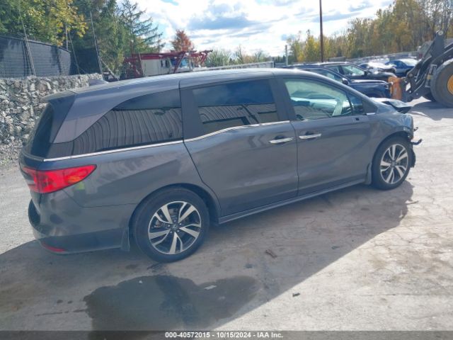 Photo 3 VIN: 5FNRL6H81RB048407 - HONDA ODYSSEY 