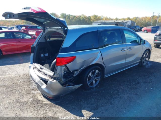 Photo 3 VIN: 5FNRL6H82JB000385 - HONDA ODYSSEY 