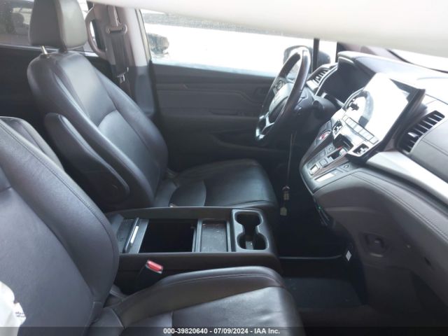 Photo 4 VIN: 5FNRL6H82JB025674 - HONDA ODYSSEY 