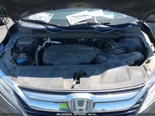 Photo 9 VIN: 5FNRL6H82JB037453 - HONDA ODYSSEY 