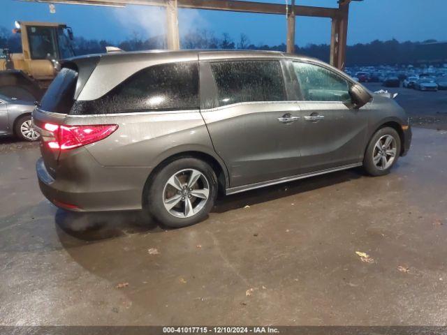 Photo 3 VIN: 5FNRL6H83JB038823 - HONDA ODYSSEY 