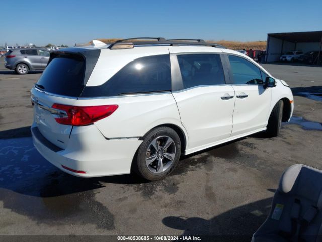 Photo 3 VIN: 5FNRL6H85JB011669 - HONDA ODYSSEY 