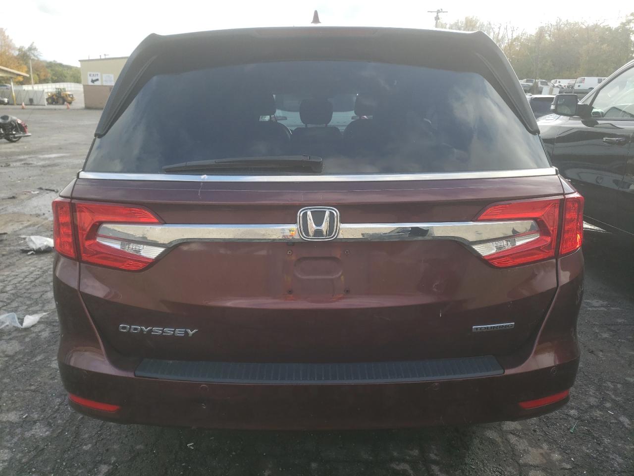 Photo 5 VIN: 5FNRL6H86JB026570 - HONDA ODYSSEY 