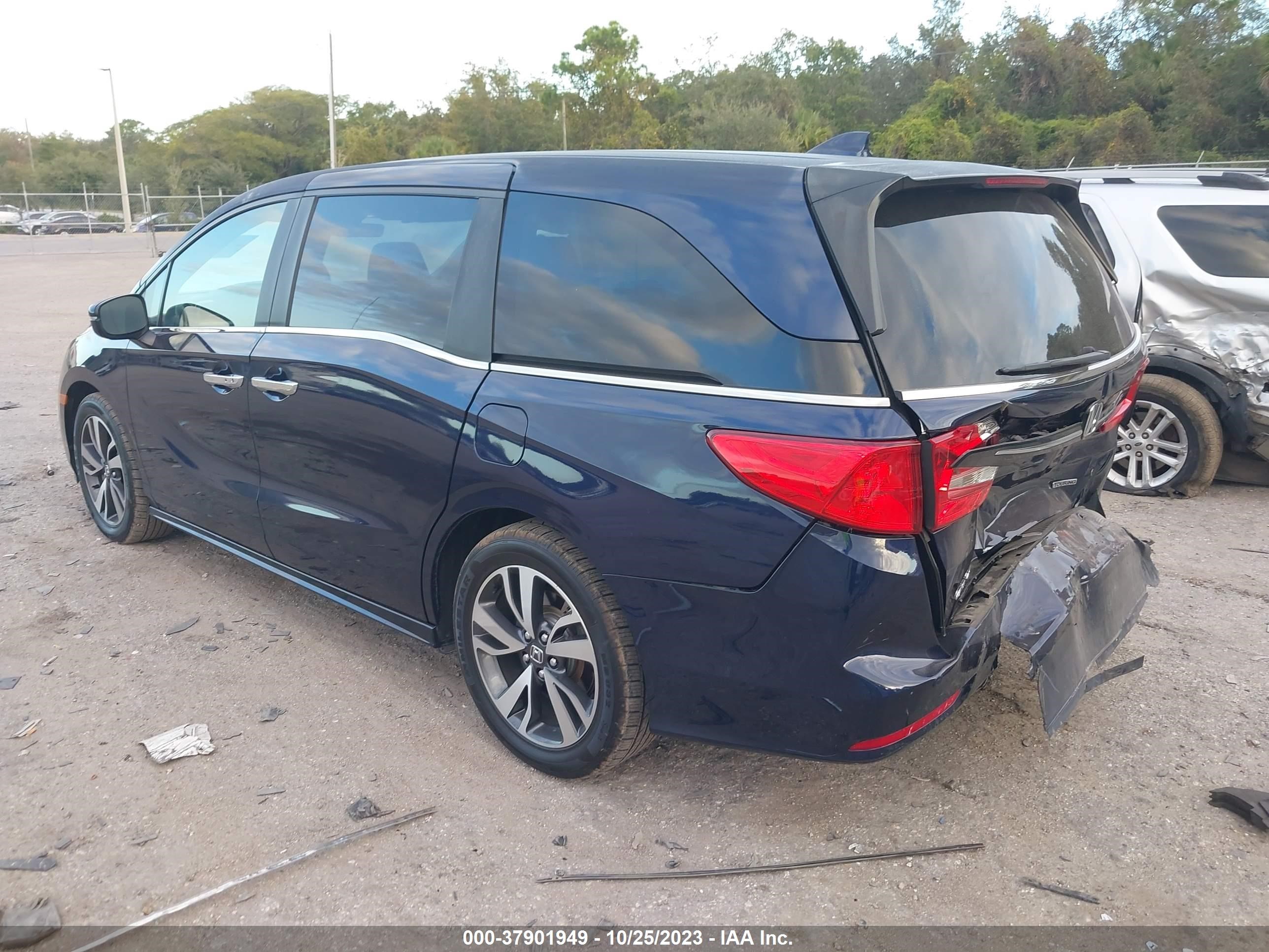 Photo 2 VIN: 5FNRL6H86MB011619 - HONDA ODYSSEY 