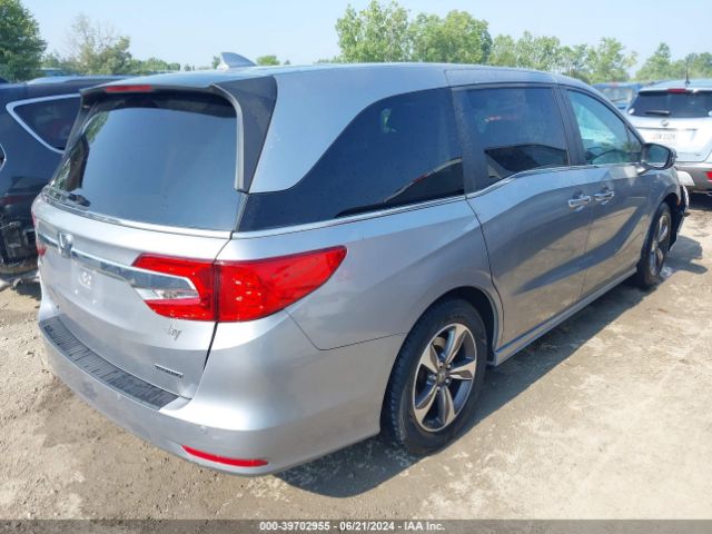 Photo 3 VIN: 5FNRL6H89JB002053 - HONDA ODYSSEY 