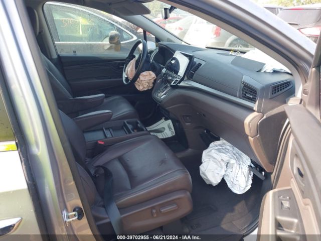 Photo 4 VIN: 5FNRL6H89JB002053 - HONDA ODYSSEY 