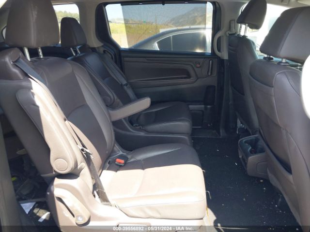 Photo 7 VIN: 5FNRL6H8XJB005947 - HONDA ODYSSEY 