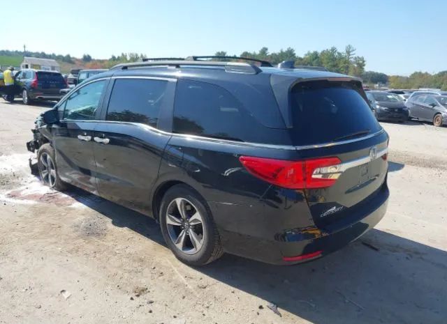 Photo 2 VIN: 5FNRL6H8XJB007262 - HONDA ODYSSEY 