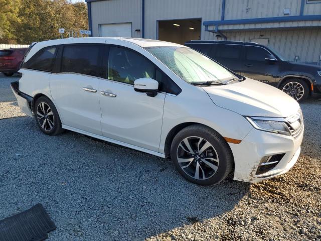 Photo 3 VIN: 5FNRL6H90JB100302 - HONDA ODYSSEY EL 