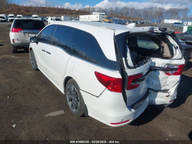 Photo 2 VIN: 5FNRL6H90RB028139 - HONDA ODYSSEY 