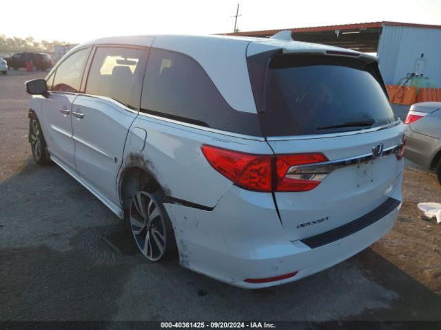 Photo 2 VIN: 5FNRL6H92JB098827 - HONDA ODYSSEY 