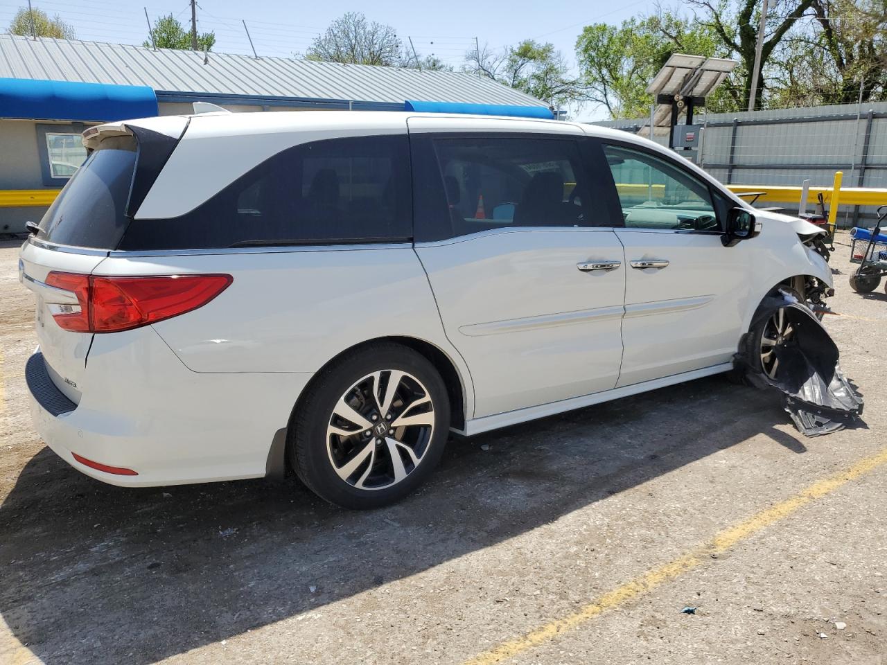 Photo 2 VIN: 5FNRL6H98KB119455 - HONDA ODYSSEY 