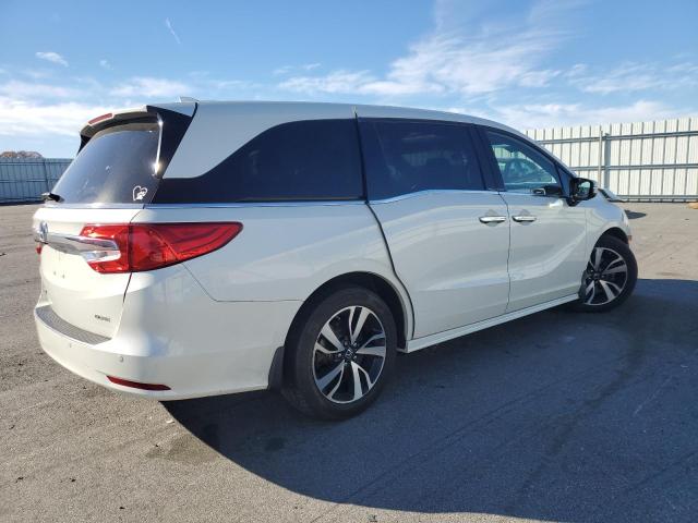 Photo 2 VIN: 5FNRL6H9XKB003044 - HONDA ODYSSEY EL 