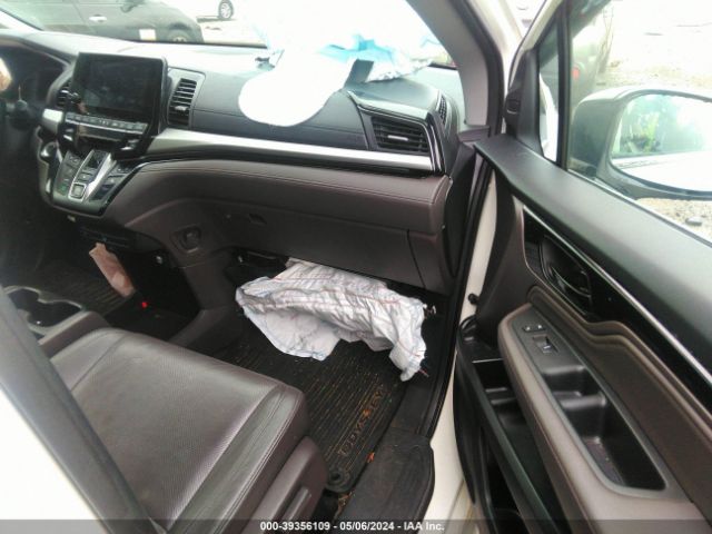 Photo 4 VIN: 5FNRL6H9XKB064345 - HONDA ODYSSEY 