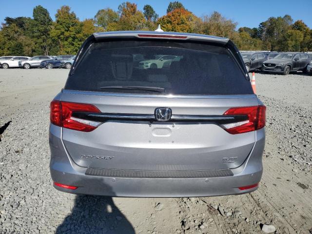 Photo 5 VIN: 5FNRL6H9XRB002020 - HONDA ODYSSEY EL 