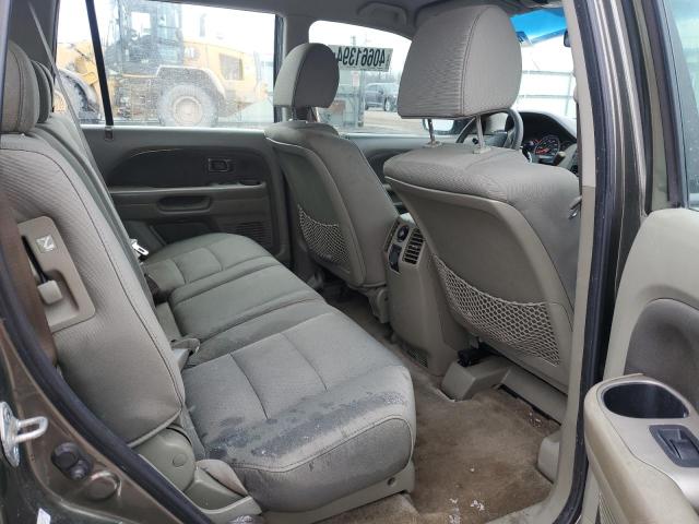 Photo 10 VIN: 5FNYF18106B027620 - HONDA PILOT LX 