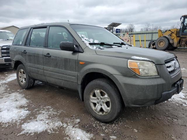 Photo 3 VIN: 5FNYF18106B027620 - HONDA PILOT LX 