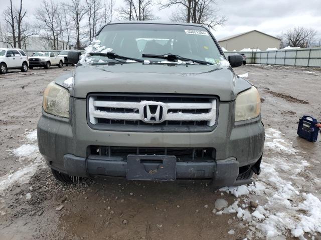 Photo 4 VIN: 5FNYF18106B027620 - HONDA PILOT LX 