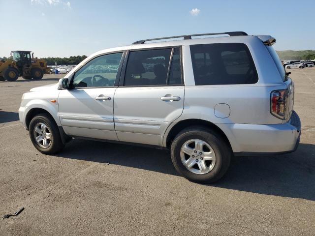 Photo 1 VIN: 5FNYF18228B003640 - HONDA PILOT VP 