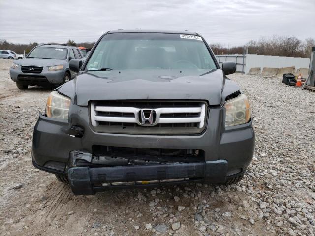 Photo 4 VIN: 5FNYF18238B054208 - HONDA PILOT 