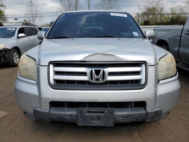 Photo 4 VIN: 5FNYF18248B052306 - HONDA PILOT 