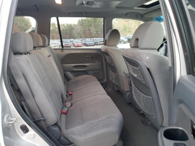 Photo 10 VIN: 5FNYF18308B038704 - HONDA PILOT SE 