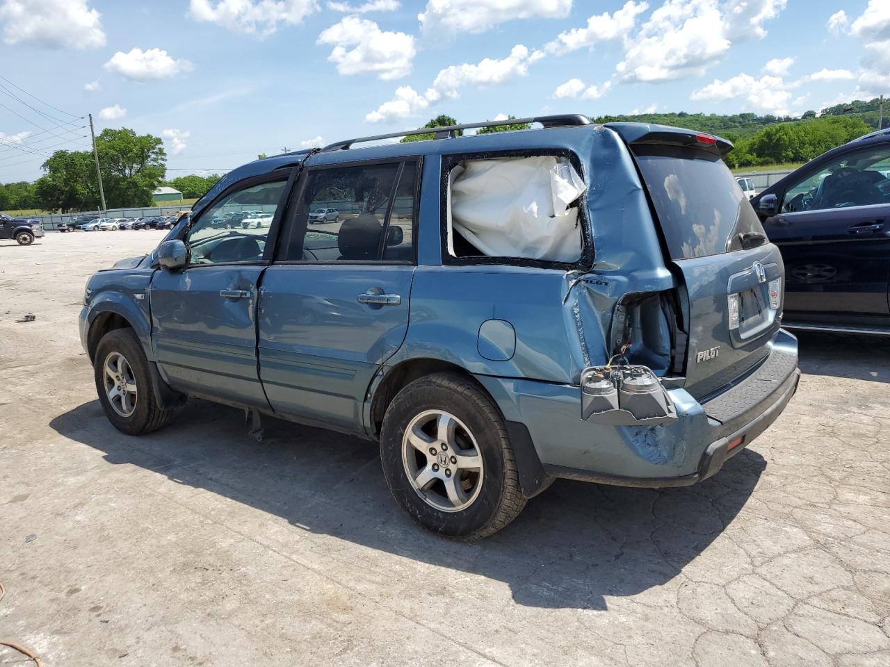 Photo 1 VIN: 5FNYF18318B008238 - HONDA PILOT 