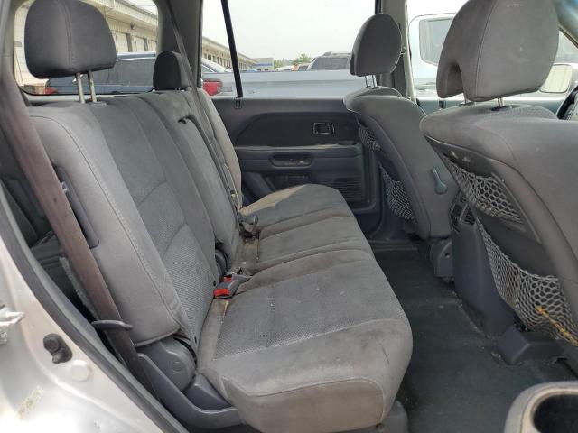 Photo 10 VIN: 5FNYF18328B019748 - HONDA PILOT 