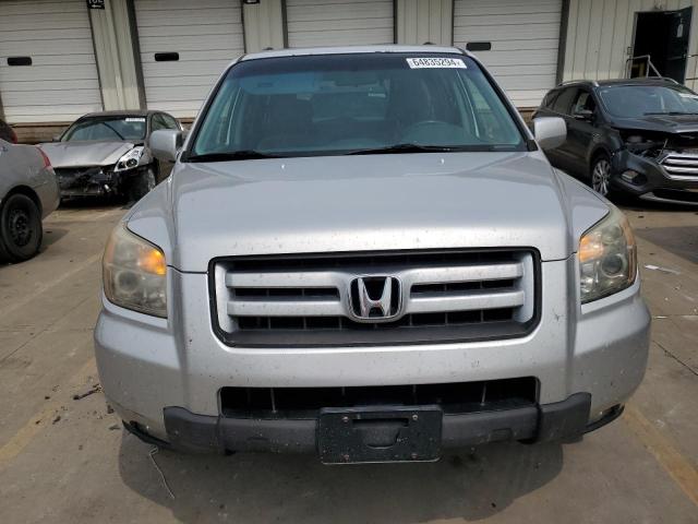 Photo 4 VIN: 5FNYF18328B019748 - HONDA PILOT 