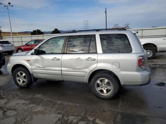 Photo 1 VIN: 5FNYF18338B002599 - HONDA PILOT 