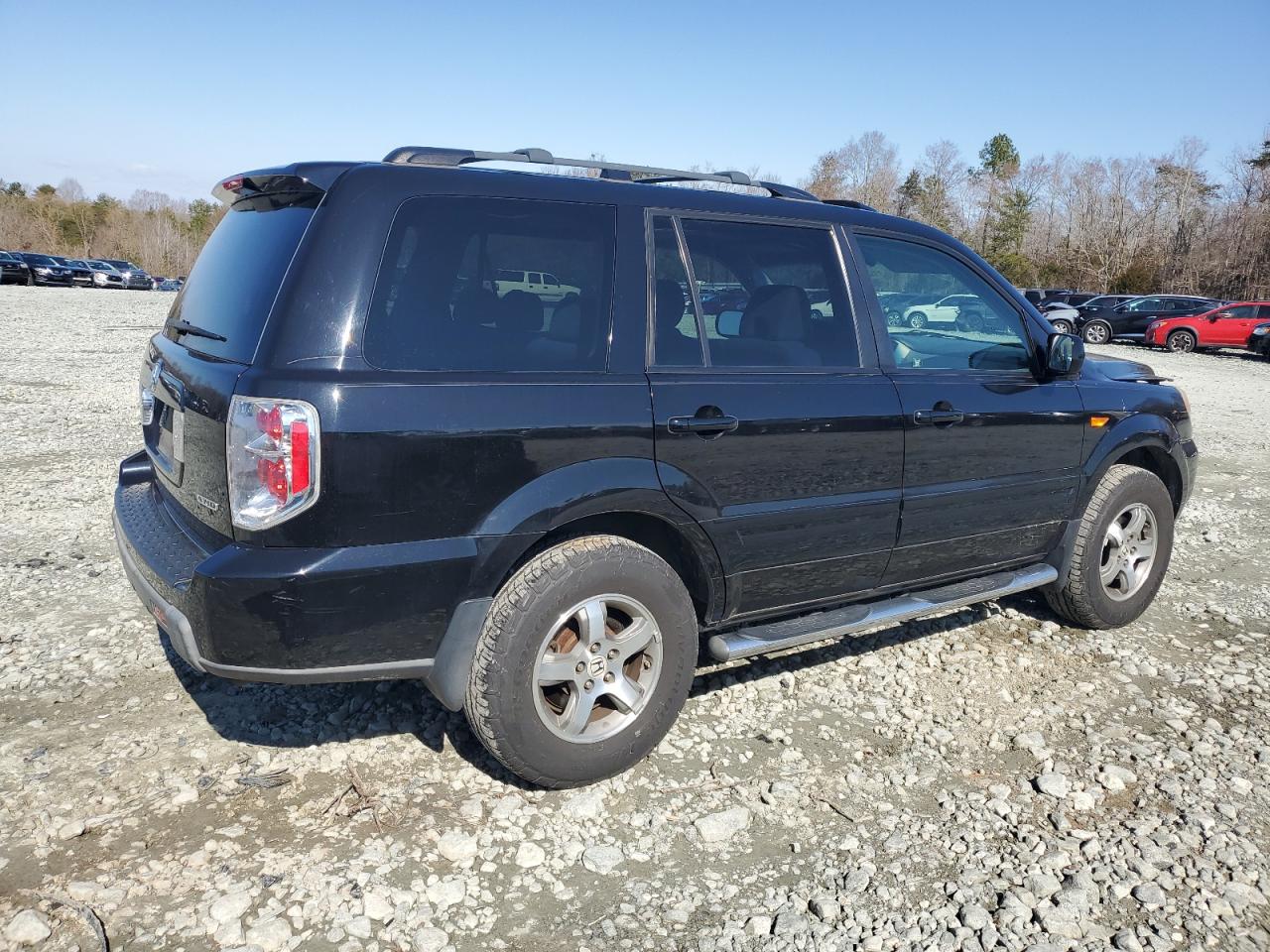 Photo 2 VIN: 5FNYF18348B030024 - HONDA PILOT 