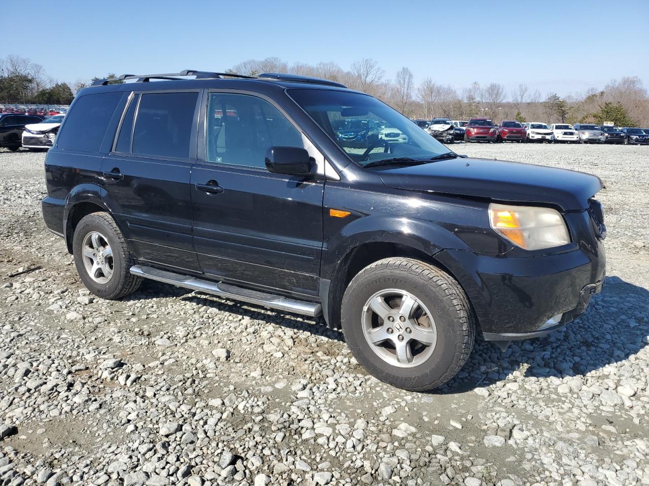 Photo 3 VIN: 5FNYF18348B030024 - HONDA PILOT 