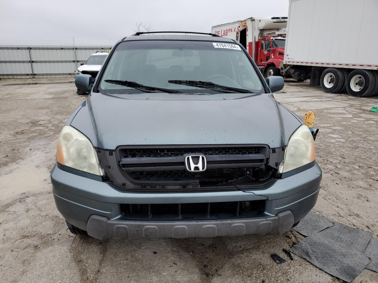 Photo 4 VIN: 5FNYF18405B053546 - HONDA PILOT 