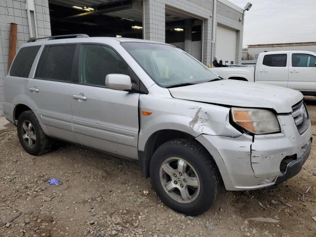 Photo 3 VIN: 5FNYF18417B019392 - HONDA PILOT 