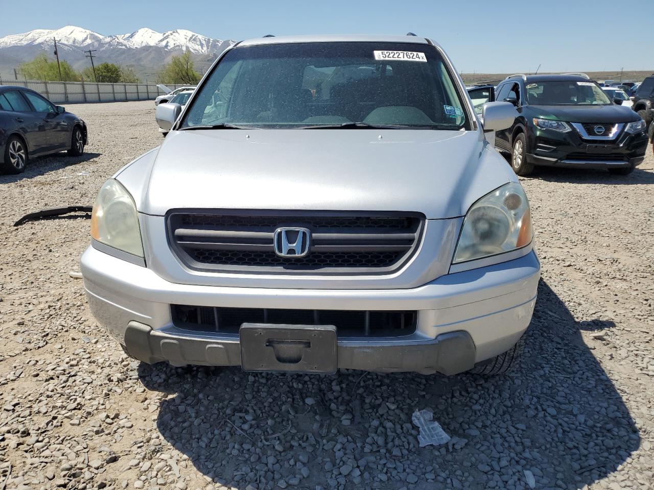 Photo 4 VIN: 5FNYF18445B063691 - HONDA PILOT 