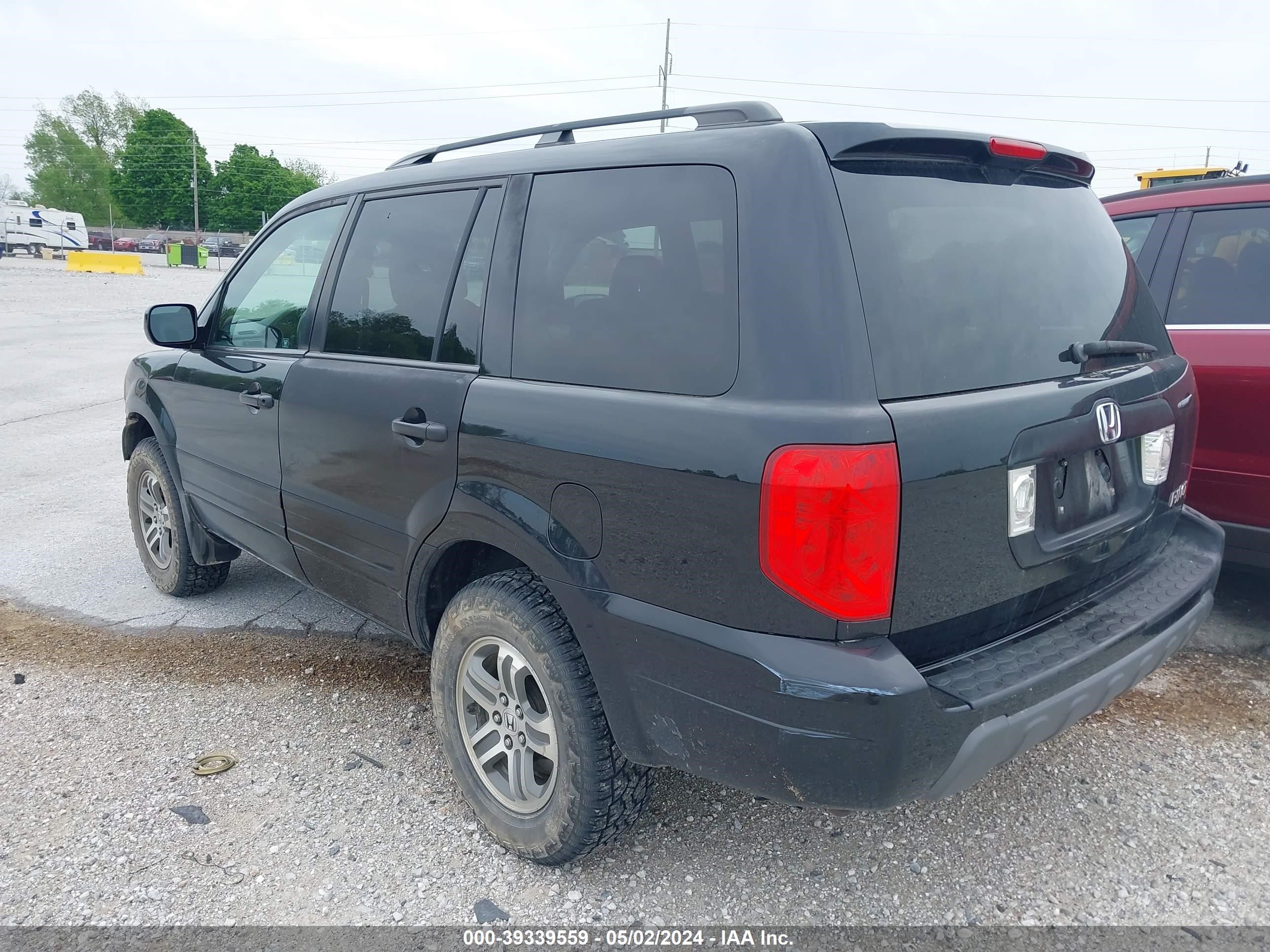 Photo 2 VIN: 5FNYF18454B000064 - HONDA PILOT 