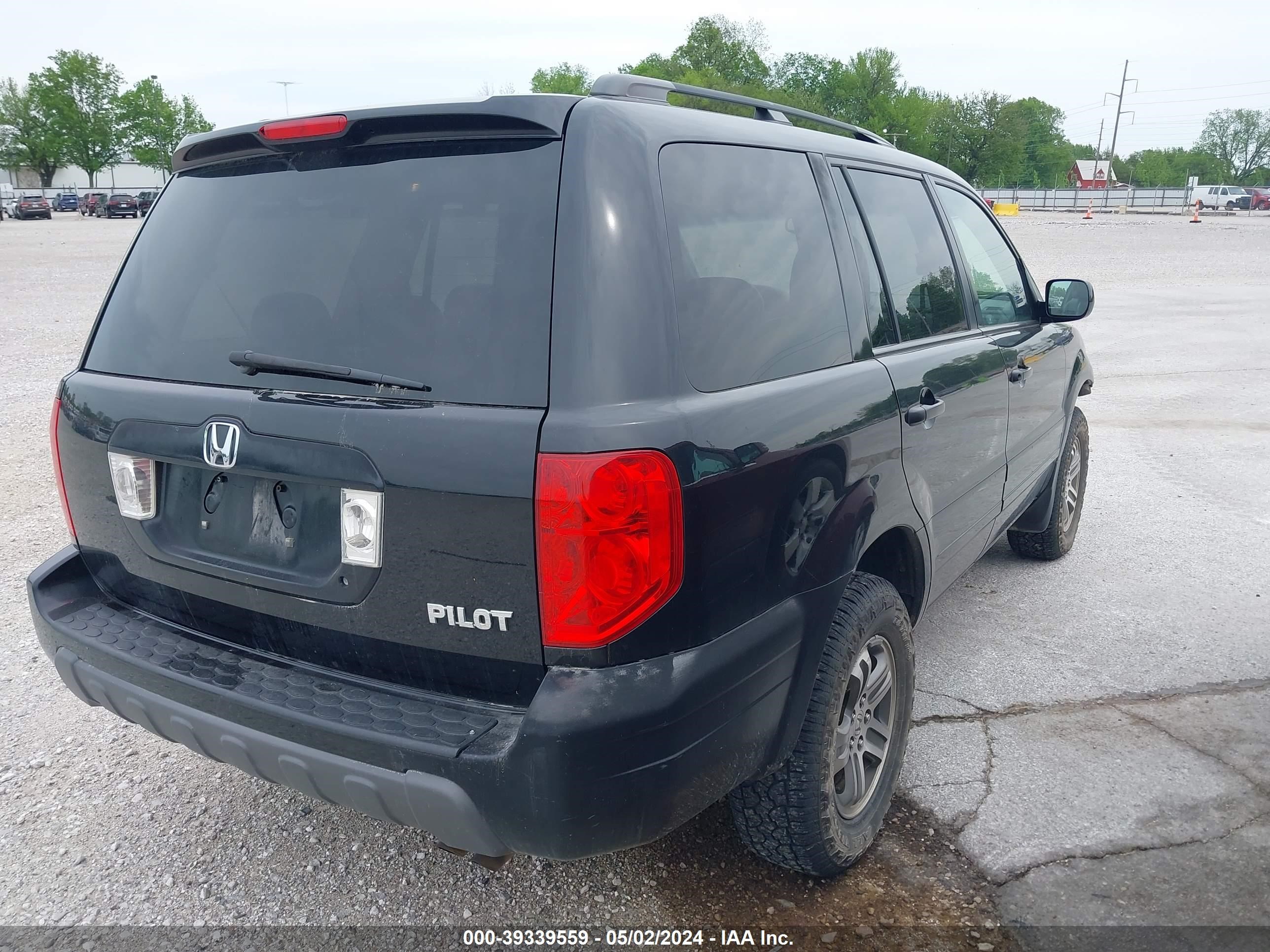 Photo 3 VIN: 5FNYF18454B000064 - HONDA PILOT 