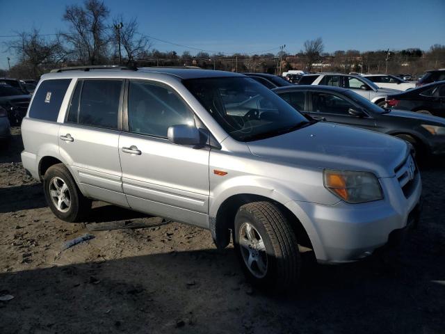 Photo 3 VIN: 5FNYF18456B013206 - HONDA PILOT 