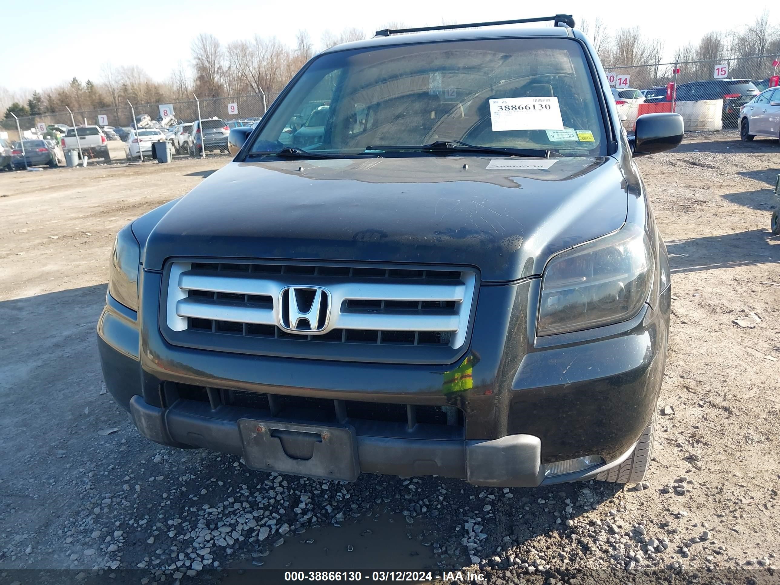 Photo 5 VIN: 5FNYF18478B029992 - HONDA PILOT 