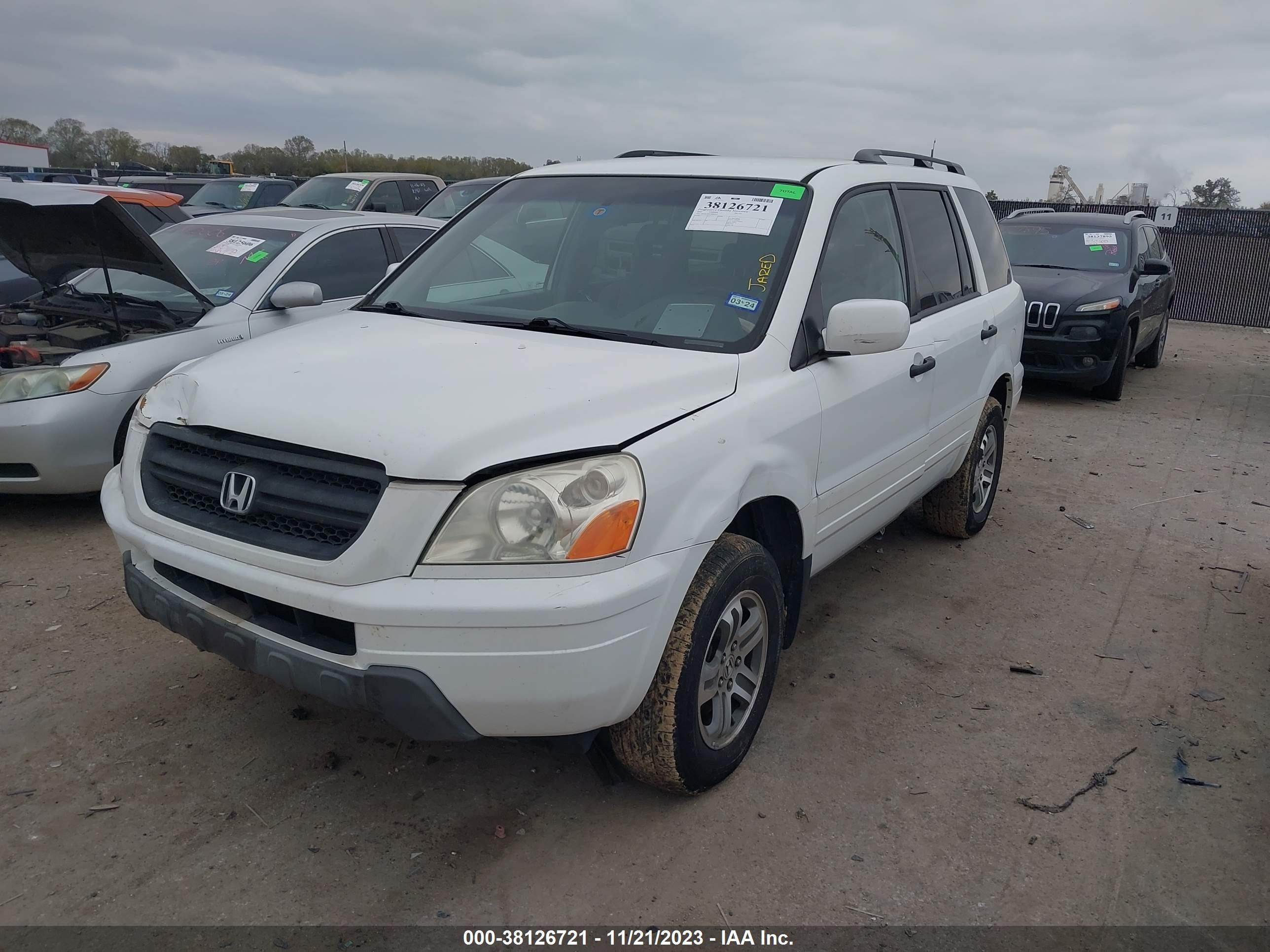 Photo 1 VIN: 5FNYF184X5B060651 - HONDA PILOT 