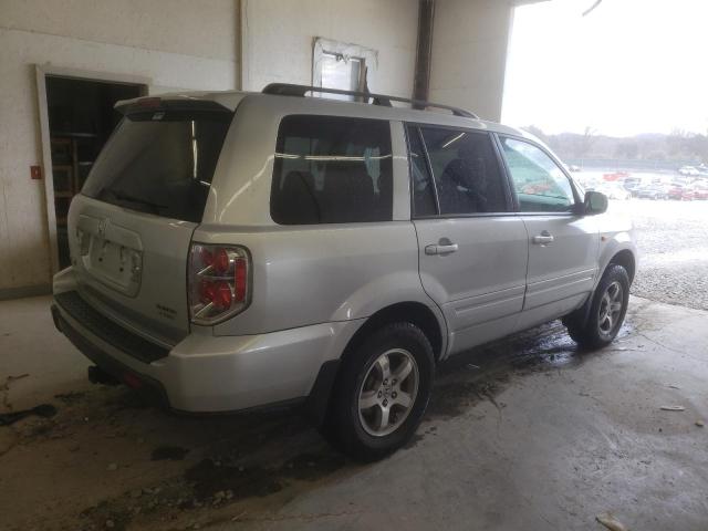 Photo 2 VIN: 5FNYF18526B002379 - HONDA PILOT 