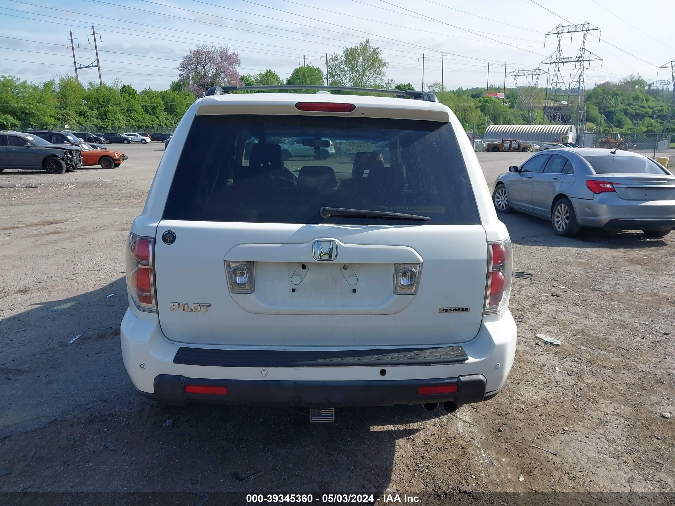 Photo 15 VIN: 5FNYF18527B009639 - HONDA PILOT 