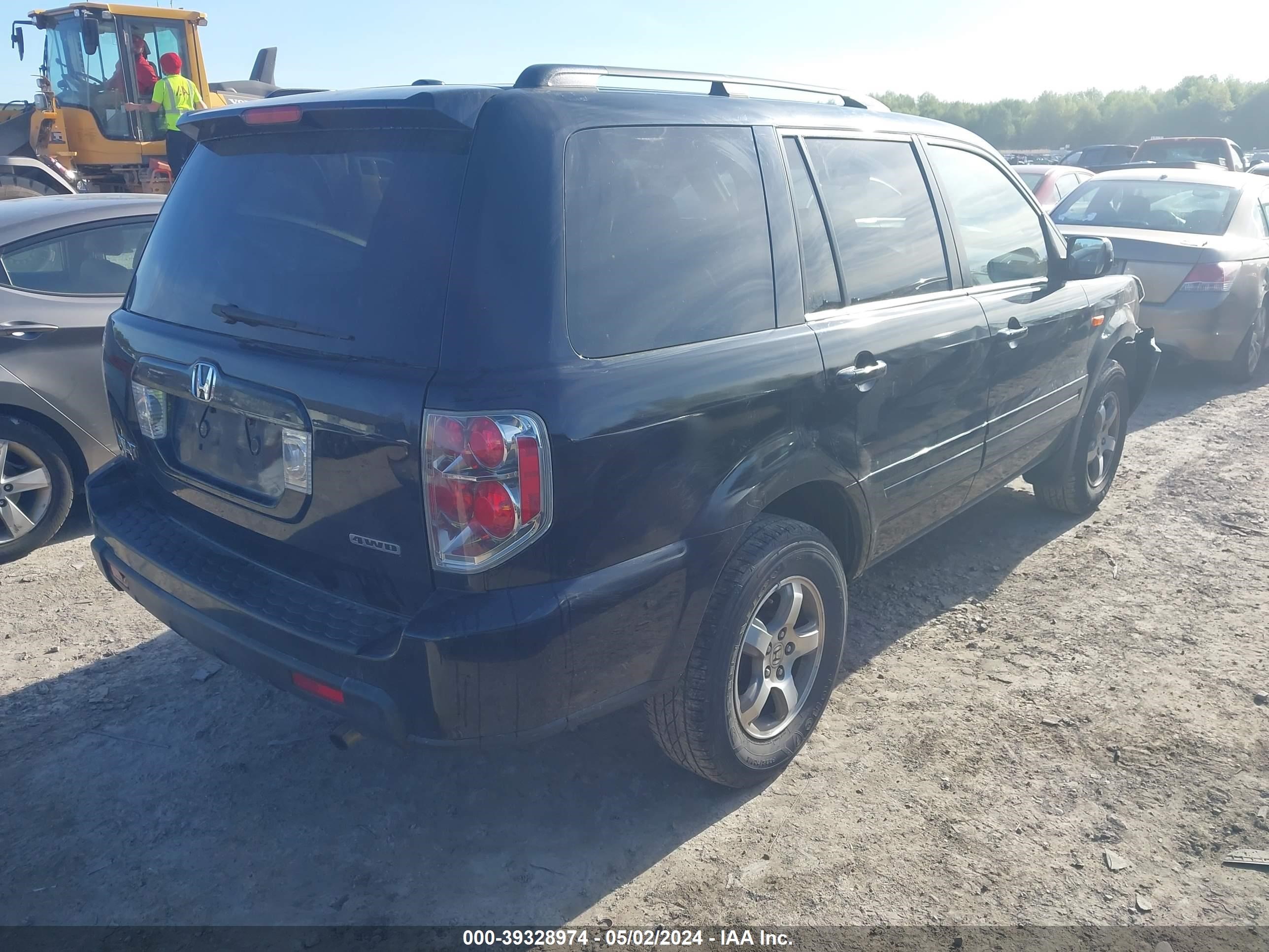 Photo 3 VIN: 5FNYF18536B019367 - HONDA PILOT 